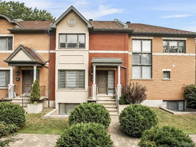 Pointe-Claire Townhouse — Move In Today, Half Month Free! — photo 1