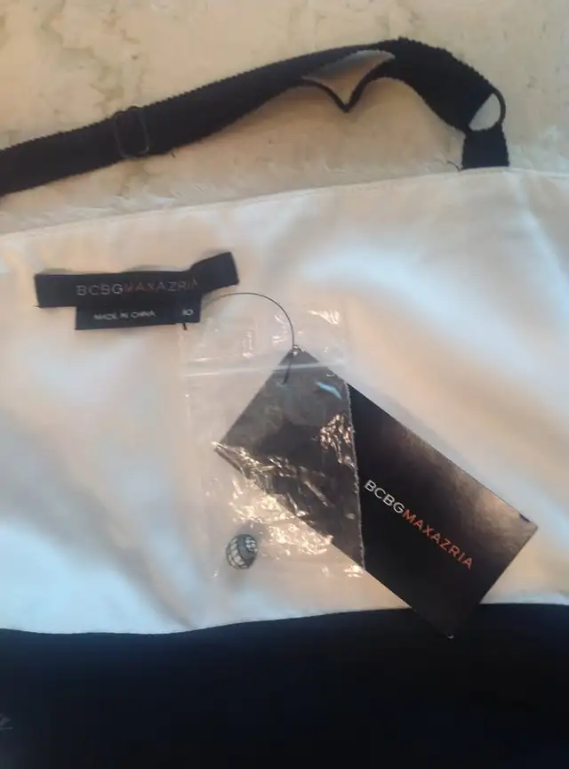 NWT BCBG MaxAzria Formal/Prom Dress in Women's - Dresses & Skirts in Stratford - Image 6