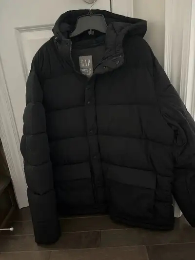 Brand New Men’s GAP Puffer Hooded Jacket LARGE, View more