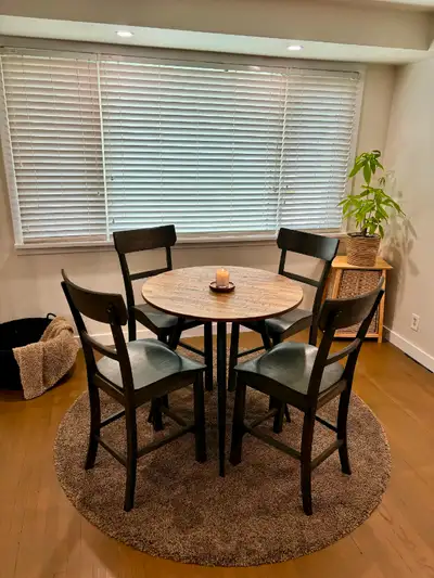 Dining set table & chairs - can deliver