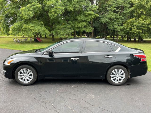 2015 Nissan Altima- Mint Condition  in Cars & Trucks in Barrie - Image 4