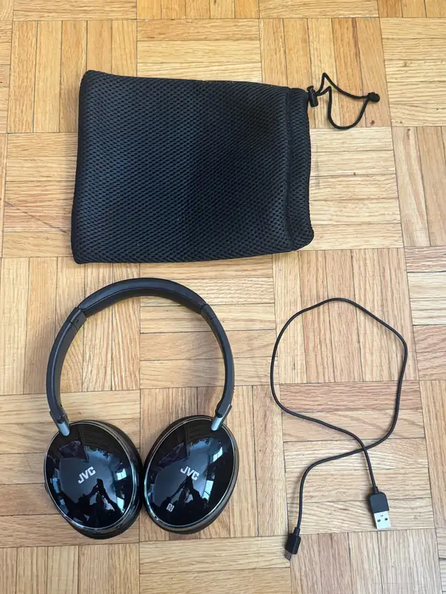 JVC Wireless Noise Cancelling Headphones in Headphones in City of Toronto - Image 4