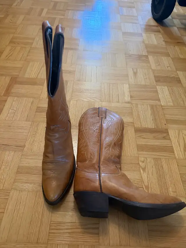 Justin cowboy boots  in Women's - Shoes in Markham / York Region - Image 3