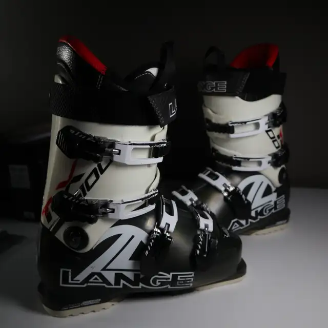 Lange RX 100 Ski Boots in Ski in Kamloops - Image 3