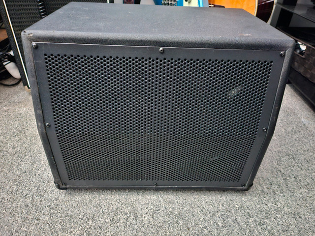 Joyo B110 - 1x10" Bass Speaker Cabinet with Tweeter 100W 4ohm in Amps & Pedals in Gatineau