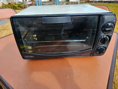 Delonghi Toaster Oven, View more