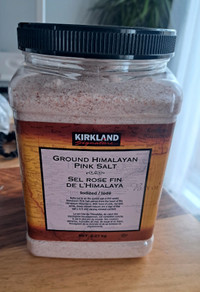 Sel himalayen neuf. Himalayan salt, new. 2.27kg