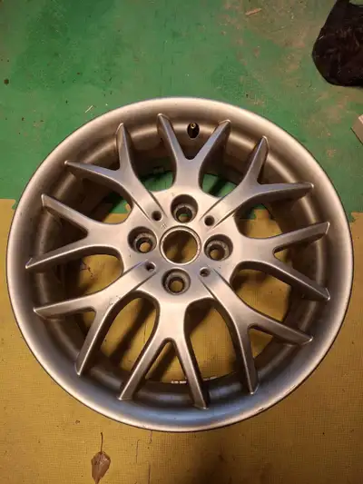 Four mini cooper 4 bolt OEM rims For Gen 1 and Gen 2 minis 16" Good condition $180 for all four, cas...