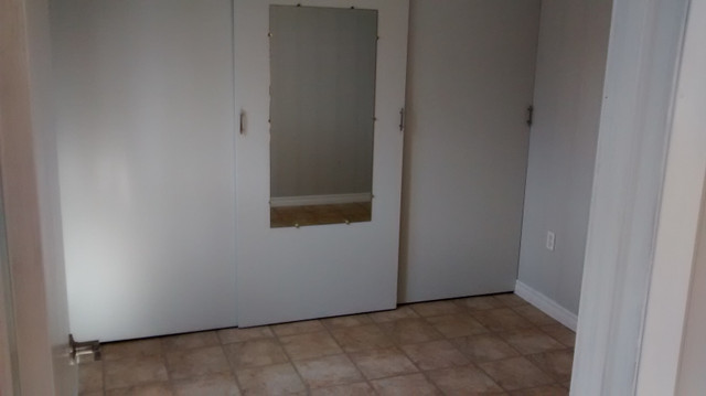 2 Bedroom Bungalow Recently Renovated Fenced Backyard & Workshop in Long Term Rentals in Sault Ste. Marie - Image 4