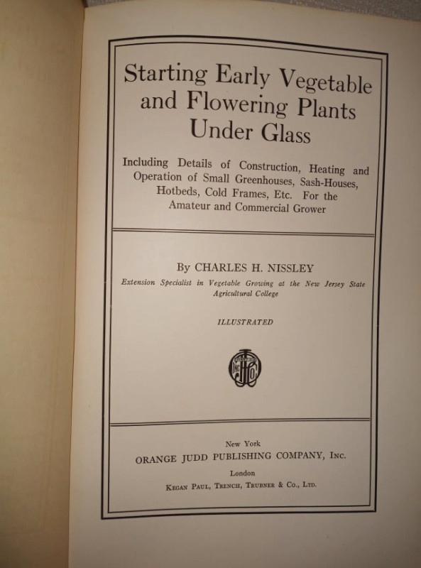 RARE 1940 Start Vegetables & Plants Gardening Book by Nissley! in Non-fiction in London - Image 2