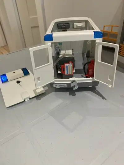 Ambulance Playmobil, View more