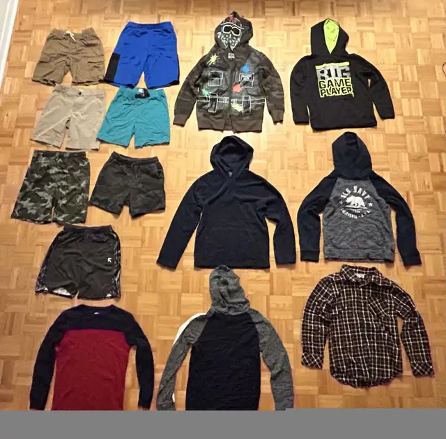Boys Size 10-12 Shorts. Hoodies, and Shirts - $40 for All in Kids & Youth in Ottawa - Image 2