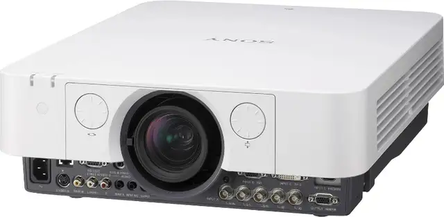 Sony Pro Data Projector - Model VPL-FH31 WUXGA in TVs in Ottawa - Image 4