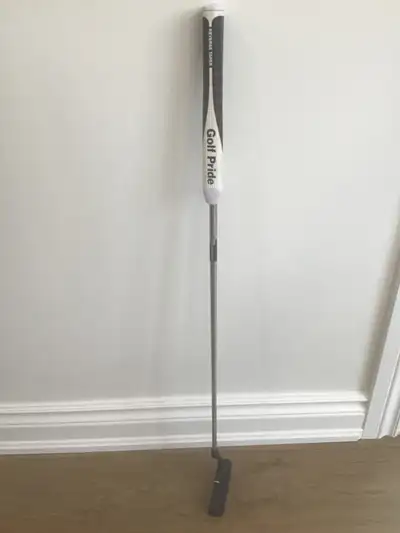 ODYSSEY DFX 1 LEFT HANDED PUTTER WITH PISTOL GRIP, View more