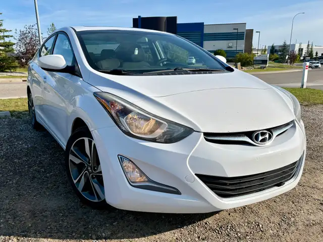 2016 Hyundai Elantra | 142,965 km | New Tires + Wint