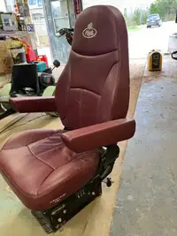 Mac air ride leather seat