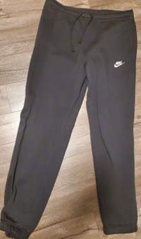 Nike Sweatpants (L)