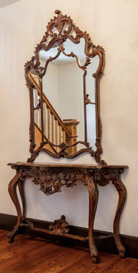 Ornate Rococo Style Italian Hall Table and Mirror
