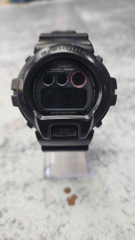 Montre Casio G-Shock dans Bijoux et montres  à Ville de Montréal