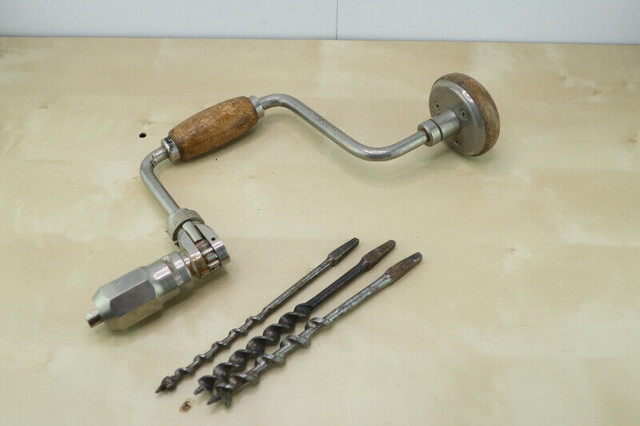 Vilebrequin a Ratchet Antique Drill a Main Avec 3 Mèches P & B, Outils à  main, Granby