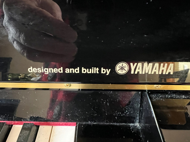 Piano Yamaha in Pianos & Keyboards in Corner Brook - Image 2
