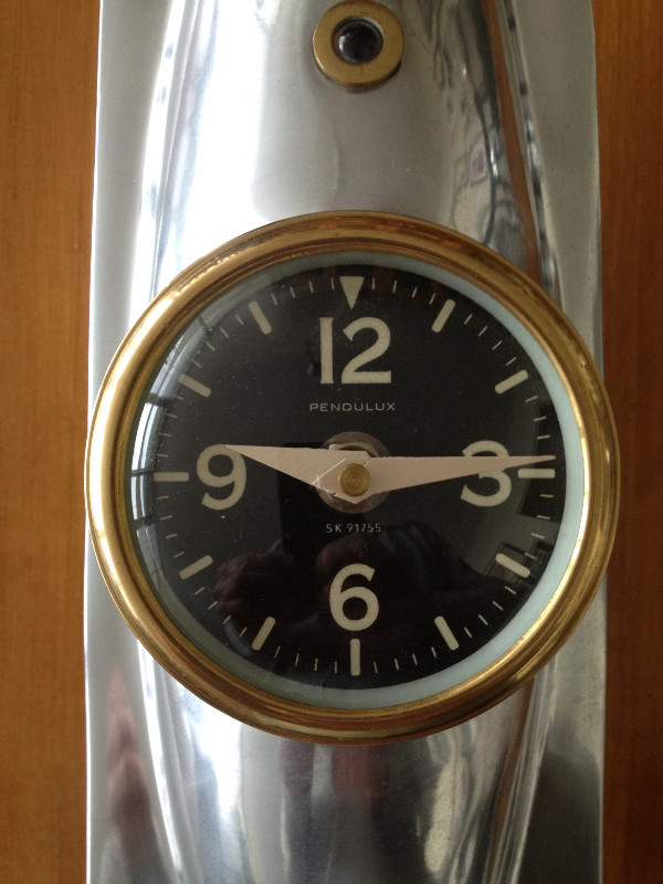 Retro Rocket Table Clock in Home Décor & Accents in Hamilton - Image 4