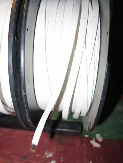 Price is for a single 50 foot length of this 4 Ohm impedance model "HT" flat 14AWG Copper ribbon spe...