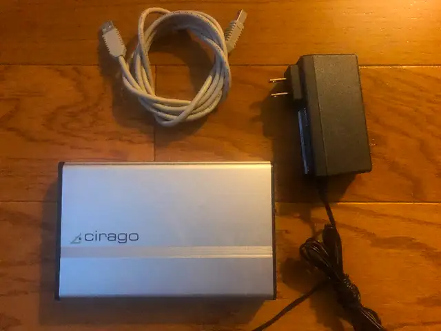 EXTERNAL HARD DRIVE ENCLOSURE in Flash Memory & USB Sticks in Moncton - Image 3