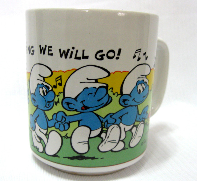 ITEMS de COLLECTION SCHTROUMPFS / SMURFS COLLECTIBLE LOT dans Art et objets de collection  à Ouest de l’Île - Image 3