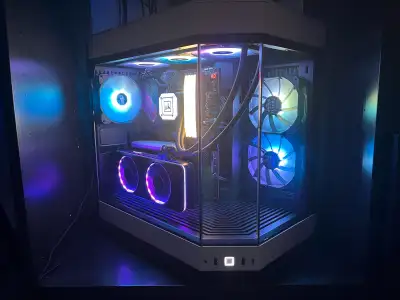 Custom built PC for everything you need to immerse yourself in any game or stream on YouTube and Twi...