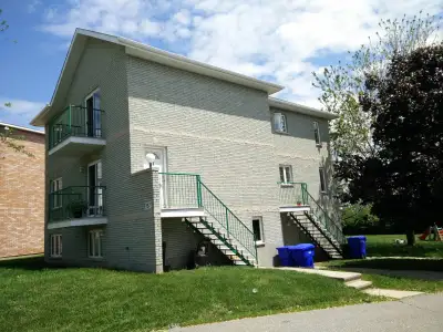 Appartement 3 chambres à louer - Labrosse - 3 bedroom apartment