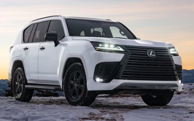 looking for Lexus GX550/LX600 dans Autos et camions  à Ville de Montréal