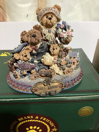Boyds Bears Family themed figurines