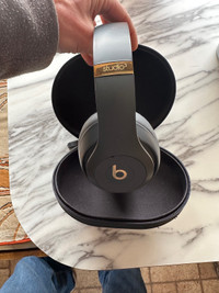 Beats Studio 3 wireless headphones 