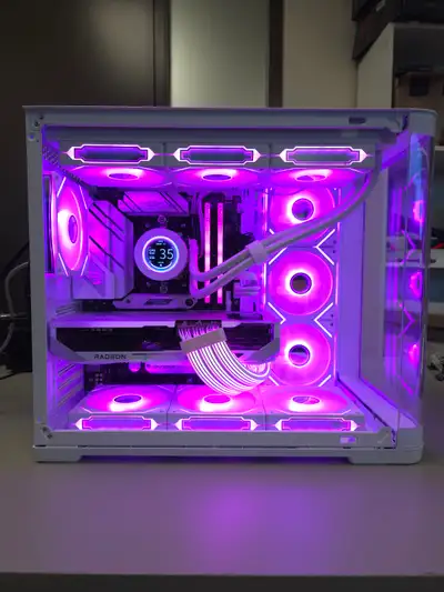 Beast Computer - RX 9070 XT - RYZEN 7800X3D - 32GB RAM - 1TB SSD, View more