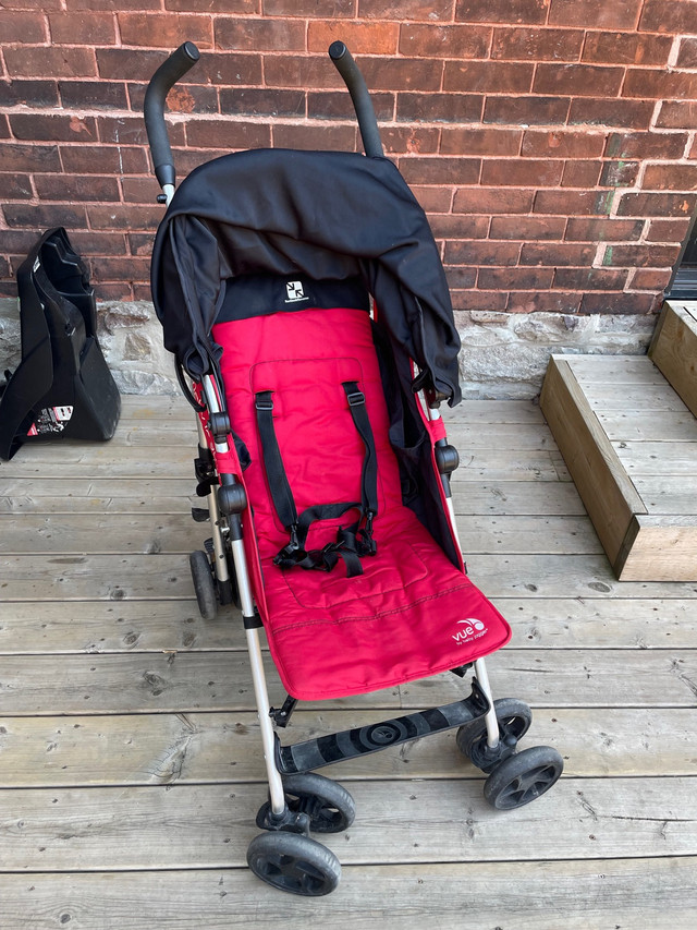 Vue Baby Jogger Reversible Stroller in Strollers, Carriers & Car Seats in Ottawa