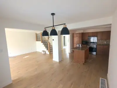For Rent—->> Updated 3bed, 2.5 bath detached house in Northend Guelph,ON. Bright east facing home wi...