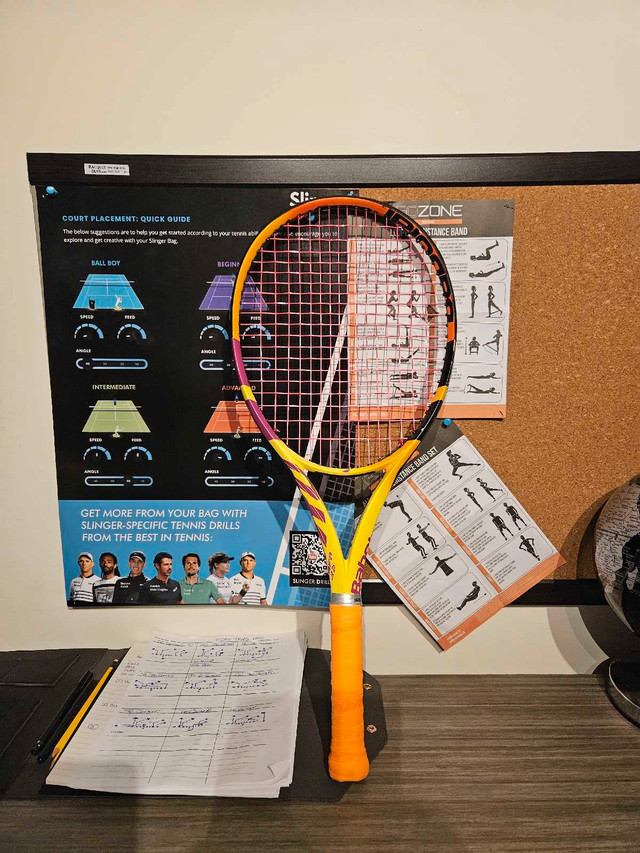 Babolat Pure Aero  Rafa 26" Junior Racquet in Tennis & Racquet in St. Catharines - Image 2