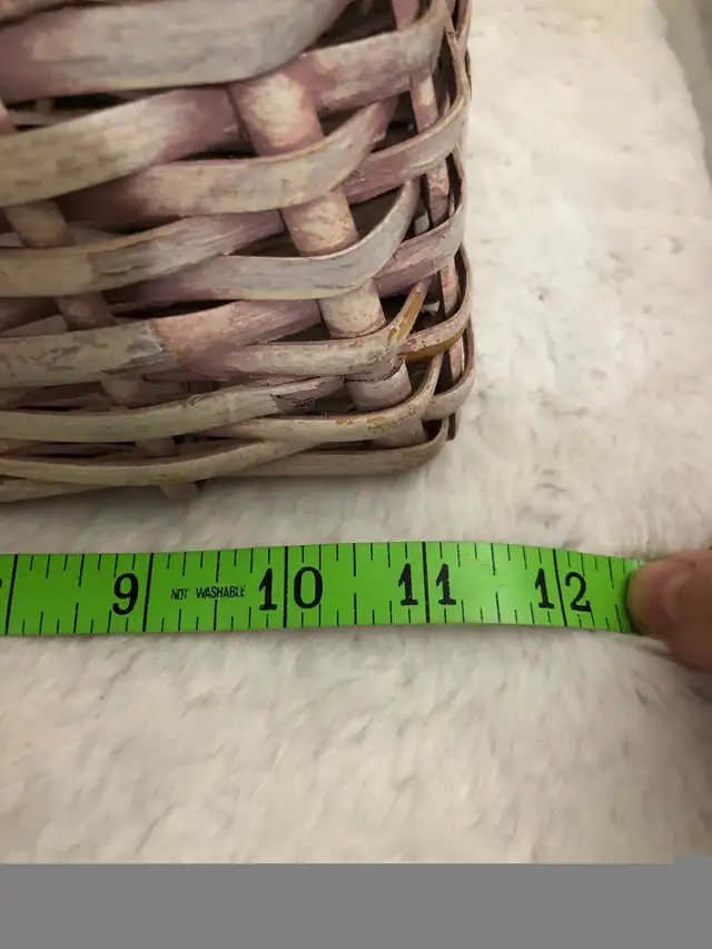 Light Pink Wicker Basket518518625598197761