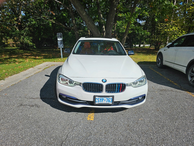 2017 BMW 320i xDrive 4 Door in Cars & Trucks in Ottawa - Image 3