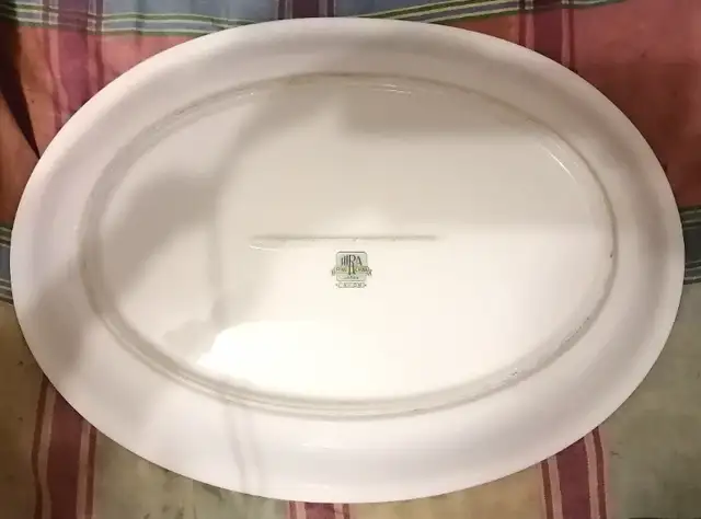 Hira Fine China Japan Nora Pattern oval serving platter 15.5" in Kitchen & Dining Wares in Mississauga / Peel Region - Image 3