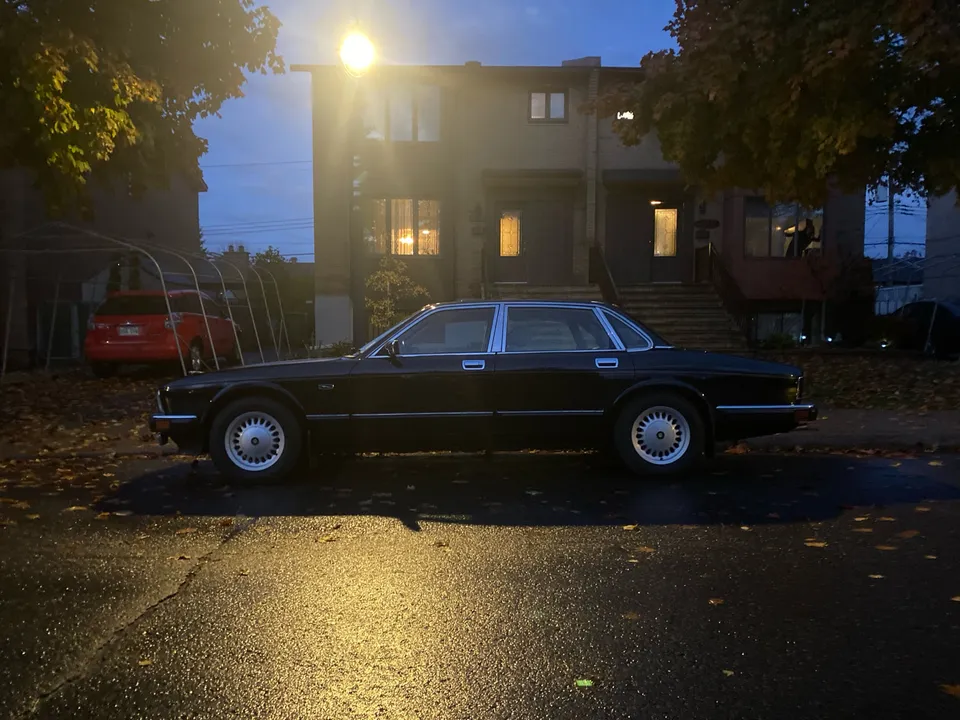1990 Classic Jaguar