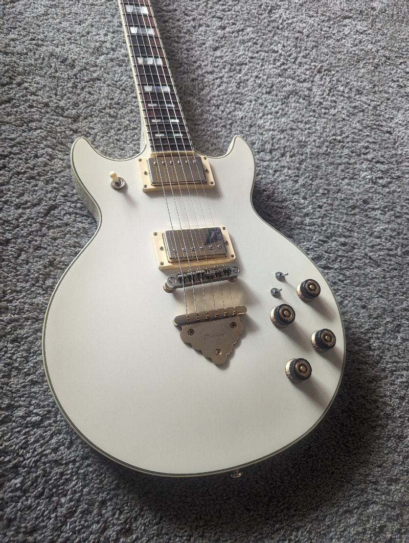 Ibanez electric guitar Guitars Calgary Kijiji