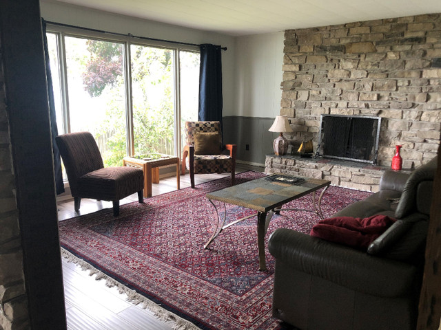 Fully furnished Sarnia  Lakehouse available by the month in Long Term Rentals in Sarnia - Image 4