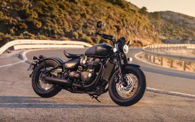 ️ 2018 Triumph Bonneville Bobber – Matte Black One of the cleanest Bobbers you’ll find. This bike is...