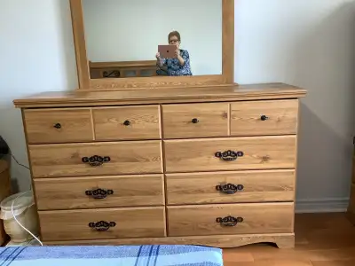 Mobilier chambre à coucher, View more