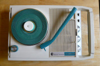 Collectible Vintage GE Portable Radio-Phonograph
