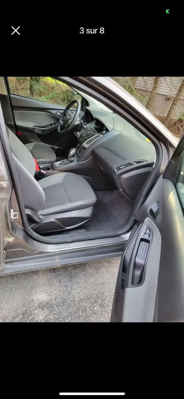 Ford Focus SE 2012 509452443053598723