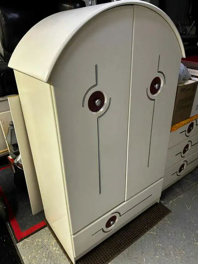 Solid Wood Children's/Teen Bedroom Set