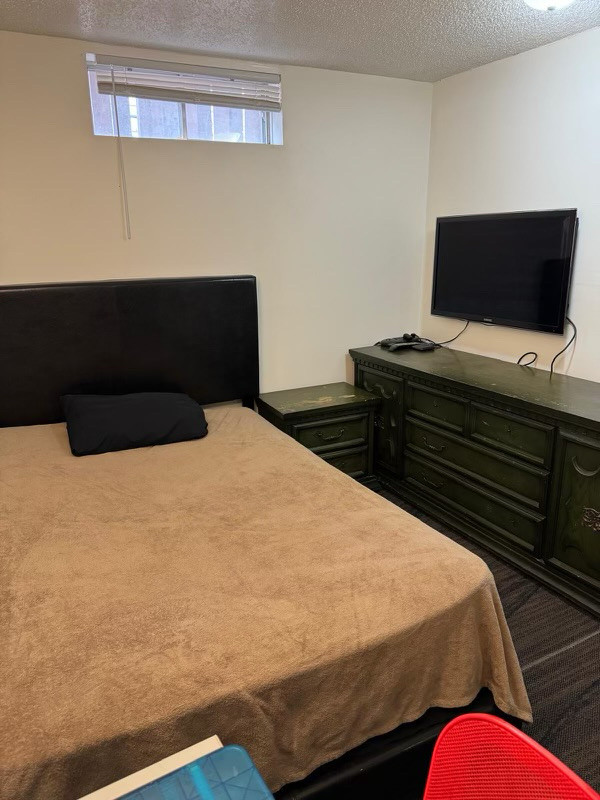 Private Fully Furnished Room for Rent on Temple Drive NE | Room Rentals ...